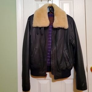 Timberland Leather Bomber Jacket with Shearling Collar